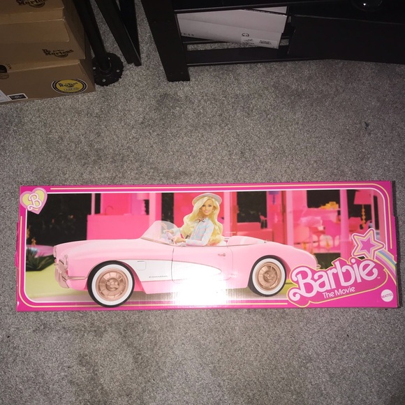 Barbie Pink Corvette Convertible. Barbie the movie collectible car - Picture 3 of 9